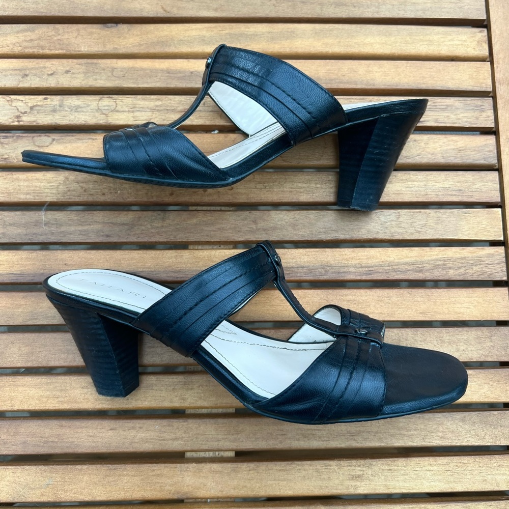 Tahari Heeled Sandals Size 7
